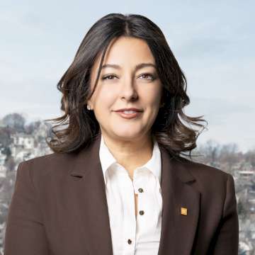 Maggie <br>Pagonis